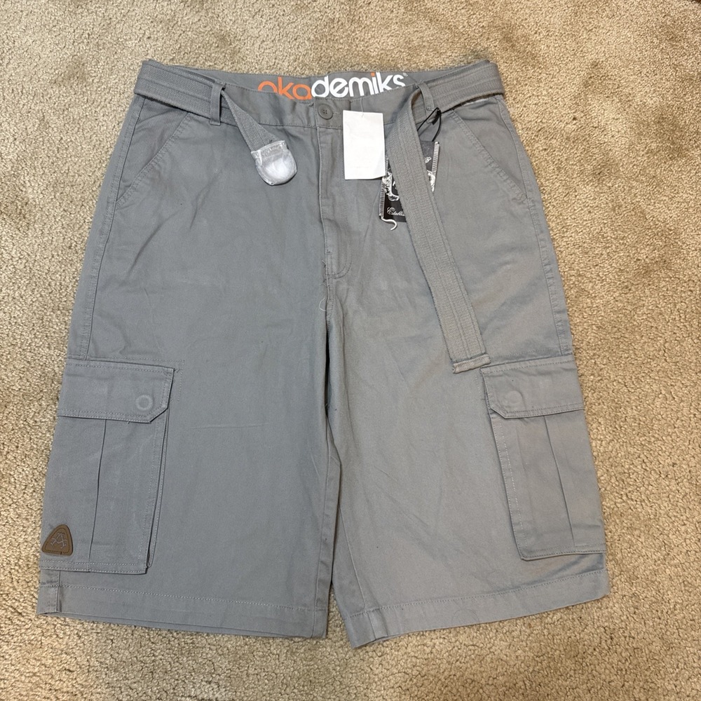 Mens akademiks Cargo shorts vintage Gray Size 38
